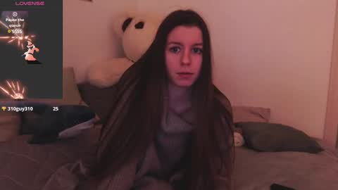 Snapshot of juicy_mystery chatting on January 12, 2025, 6:49 pm laura online show from January 12, 2025, 6:49 pm