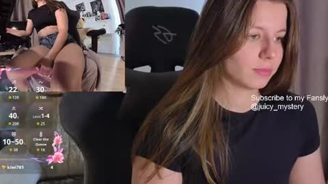 laura online show from July 15, 2026, 2:55 pm