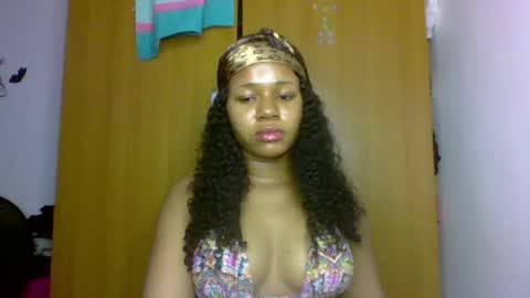 Snapshot of juicy_pussy1122 chatting on January 8, 2026, 2:03 am Emily online show from January 8, 2026, 2:03 am