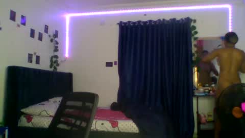 Snapshot of juicy_pussy1122 chatting on January 14, 2026, 6:41 am Emily online show from January 14, 2026, 6:41 am