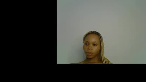 Snapshot of juicy_slut0 chatting on May 20, 2026, 8:37 pm Champaign online show from May 20, 2026, 8:37 pm