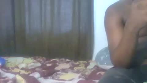 Snapshot of juicybooty_001 chatting on December 2, 2024, 8:19 am Sweetass online show from December 2, 2024, 8:19 am
