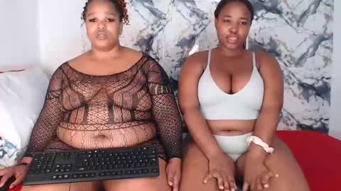 Snapshot of juicyjasminx chatting on March 19, 2026, 11:31 pm juicyjasminx online show from March 19, 2026, 11:31 pm