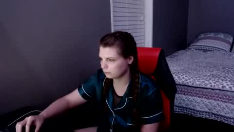 Snapshot of juicymomma1223 chatting on January 7, 2025, 3:14 am juicymomma1223 online show from January 7, 2025, 3:14 am