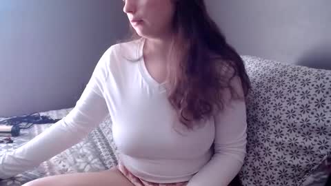 Snapshot of juicymomma1223 chatting on February 3, 2025, 6:49 pm juicymomma1223 online show from February 3, 2025, 6:49 pm