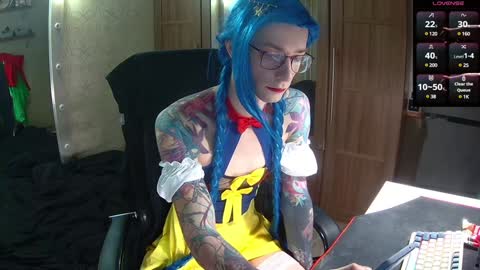 Snapshot of juleea_doll chatting on January 27, 2025, 9:44 am Julia online show from January 27, 2025, 9:44 am