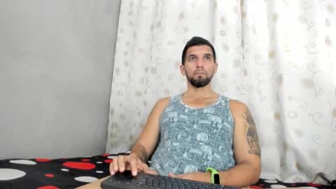 juleslake2 online show from September 21, 2025, 1:24 pm