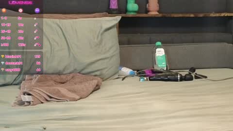 Julesss online show from January 30, 2025, 10:50 am