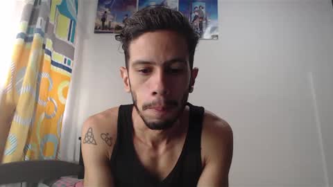 Snapshot of julfigo chatting on February 22, 2025, 12:29 pm Julfigo online show from February 22, 2025, 12:29 pm