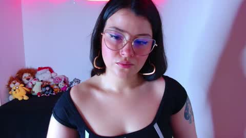 Snapshot of juli05star chatting on December 20, 2025, 1:56 am Juliana online show from December 20, 2025, 1:56 am