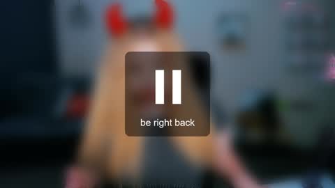 juli kisss online show from January 17, 2025, 11:07 pm