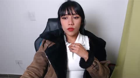 Snapshot of juli_love11 chatting on January 13, 2025, 11:38 pm JULIETA online show from January 13, 2025, 11:38 pm