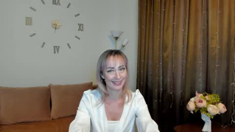 Snapshot of julia__cherry_ chatting on December 23, 2024, 7:28 am julia__cherry_ online show from December 23, 2024, 7:28 am
