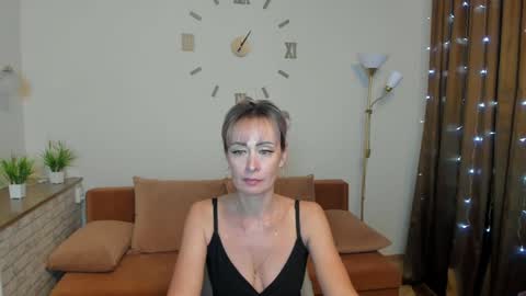 Snapshot of julia__cherry_ chatting on December 24, 2024, 9:55 pm julia__cherry_ online show from December 24, 2024, 9:55 pm