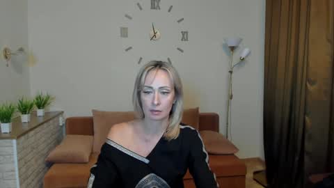 Snapshot of julia__cherry_ chatting on January 24, 2025, 3:13 pm julia__cherry_ online show from January 24, 2025, 3:13 pm