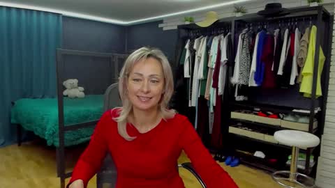 Snapshot of julia__cherry_ chatting on November 14, 2025, 1:54 pm julia__cherry_ online show from November 14, 2025, 1:54 pm