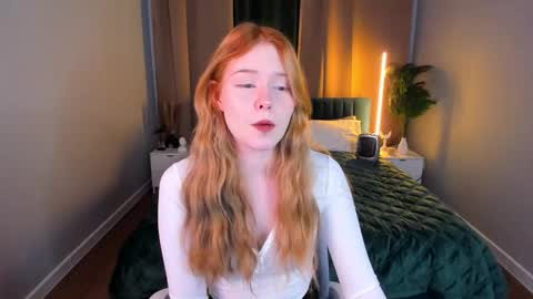 Snapshot of julia_anis chatting on February 15, 2026, 1:02 am Julia online show from February 15, 2026, 1:02 am