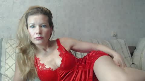 Snapshot of julia_giulia chatting on February 15, 2025, 1:31 am julia_giulia online show from February 15, 2025, 1:31 am