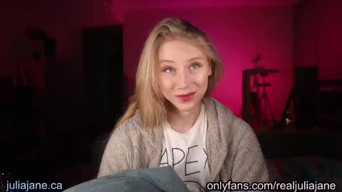 Snapshot of julia_jane chatting on January 17, 2026, 3:22 am Julia Jane online show from January 17, 2026, 3:22 am