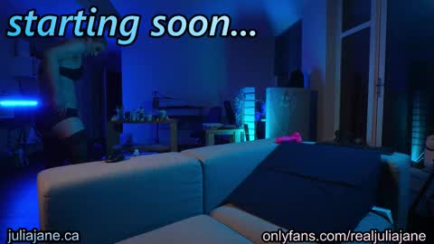 Snapshot of julia_jane chatting on February 5, 2026, 3:00 am Julia Jane online show from February 5, 2026, 3:00 am