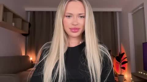 Snapshot of julia_rle chatting on September 26, 2025, 10:03 pm Julia R Le online show from September 26, 2025, 10:03 pm