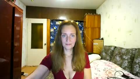 Snapshot of juliaa_foxi chatting on October 17, 2025, 7:05 pm juliaa_foxi online show from October 17, 2025, 7:05 pm