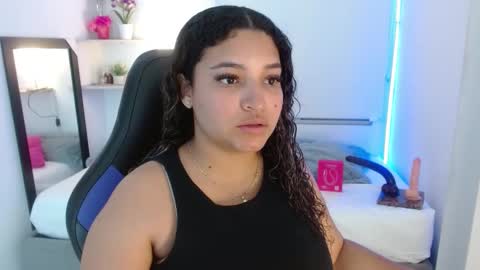 Julia online show from October 8, 2025, 12:25 pm