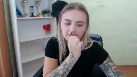 Snapshot of juliacrazy_ chatting on September 19, 2025, 5:31 am juliacrazy_ online show from September 19, 2025, 5:31 am