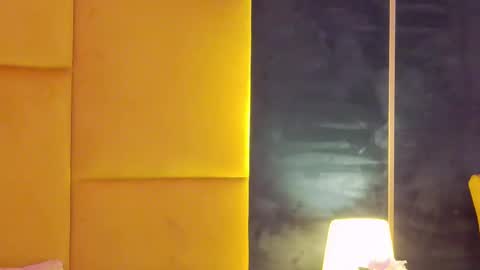 Snapshot of juliaharveyy chatting on February 23, 2025, 6:12 pm Julia online show from February 23, 2025, 6:12 pm