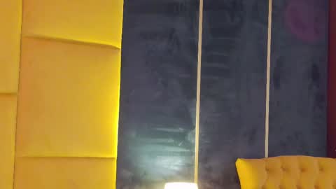 Snapshot of juliaharveyy chatting on February 27, 2025, 9:25 pm Julia online show from February 27, 2025, 9:25 pm