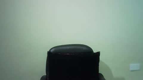 Snapshot of juliamack chatting on January 13, 2025, 3:45 am JuliaMack online show from January 13, 2025, 3:45 am