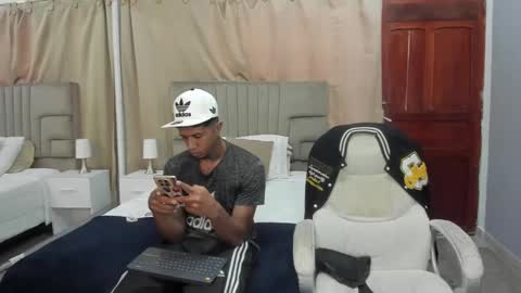 julian billy online show from February 26, 2025, 5:39 pm