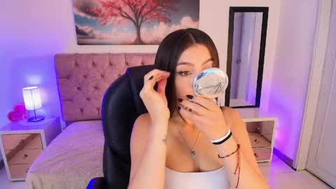 Snapshot of julianaa_castro chatting on April 11, 2026, 12:09 pm JULIANA CASTRO online show from April 11, 2026, 12:09 pm