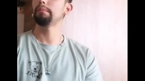 Snapshot of juliancho1302 chatting on January 20, 2025, 9:11 pm couplehairy online show from January 20, 2025, 9:11 pm