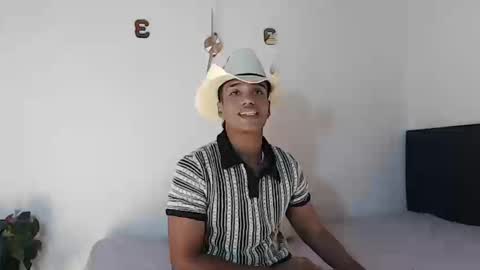 Juliann online show from October 18, 2025, 3:24 pm