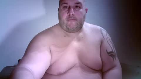 Snapshot of julianoparno chatting on November 3, 2025, 1:08 am Juliano online show from November 3, 2025, 1:08 am