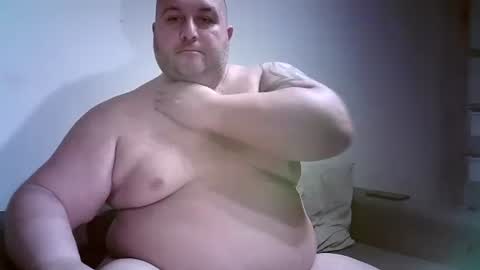 Snapshot of julianoparno chatting on November 21, 2025, 2:43 am Juliano online show from November 21, 2025, 2:43 am