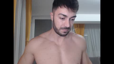 JulianRoyce online show from November 11, 2025, 5:24 pm