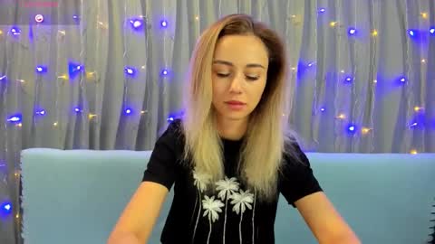 Yulya online show from November 27, 2025, 3:08 am