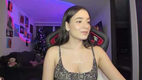 Snapshot of julidavila chatting on January 17, 2026, 1:54 am Jeimy Help me to reach 100 thumbs up online show from January 17, 2026, 1:54 am