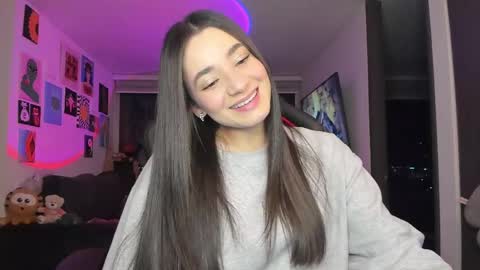 Snapshot of julidavila chatting on April 10, 2026, 12:38 am Jeimy Help me to reach 100 thumbs up online show from April 10, 2026, 12:38 am