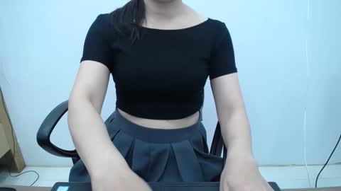 julie9x online show from April 16, 2026, 8:59 am