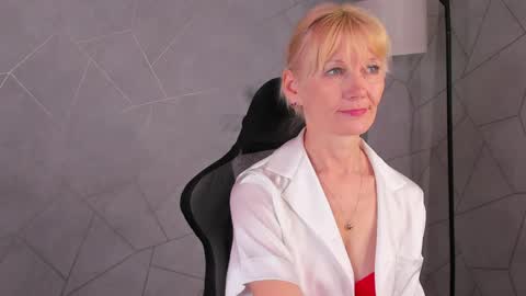 Julie Lucasss online show from May 15, 2026, 11:45 pm