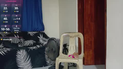 Snapshot of julie_vixen chatting on February 7, 2026, 10:30 am julie_vixen online show from February 7, 2026, 10:30 am