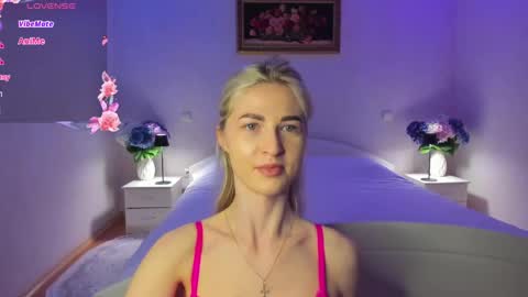 Snapshot of julieblazex chatting on May 28, 2026, 8:50 pm julieblazex online show from May 28, 2026, 8:50 pm