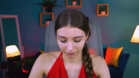 Snapshot of juliedaniel chatting on October 28, 2025, 5:11 am juliedaniel online show from October 28, 2025, 5:11 am