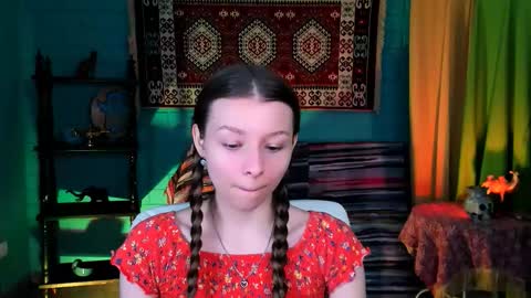 Snapshot of juliedaniel chatting on November 27, 2025, 4:25 am juliedaniel online show from November 27, 2025, 4:25 am