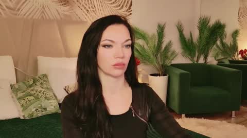 Snapshot of juliehill chatting on February 18, 2026, 7:26 am juliehill online show from February 18, 2026, 7:26 am