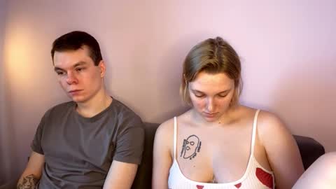 Snapshot of julielourens chatting on February 7, 2026, 8:29 am Julie and Thomas online show from February 7, 2026, 8:29 am