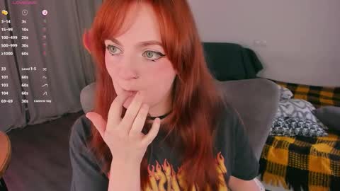 Snapshot of juliet_schoolgirl chatting on February 9, 2026, 4:00 pm Juliet online show from February 9, 2026, 4:00 pm